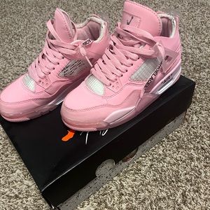 i bought it for my birthday wore it twice but it was too tight. sadly:(